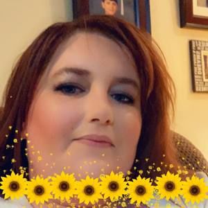 Meet your Posher, Lacey